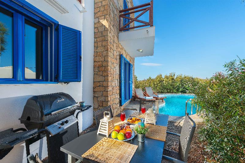 Blue Sea Villa Gennadi Bagian luar foto
